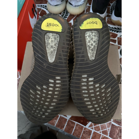 Adidas Yeezy Boost 350 V2 8.5 earth RARE fx9033 Kanye west - Picture 2 of 7